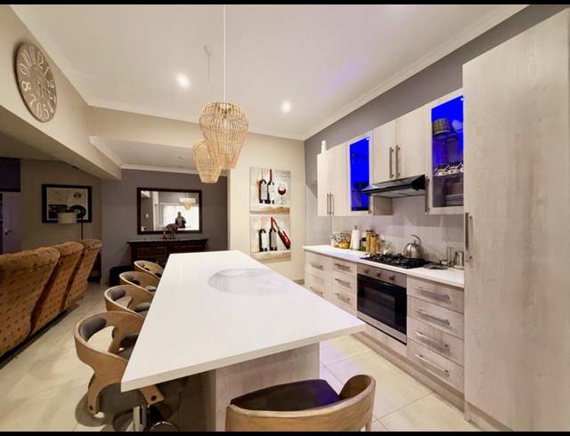 3 BEDROOM HOUSE FOR SALE IN VANDERBIJLPARK SW 5
